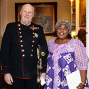 17. januar: Kong Harald tar i mot årets første ambassadør, fr Edith Mutale fra Zambia (Foto: Cornelius Poppe / NTB scanpix)